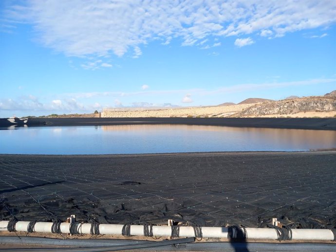 El Cabildo de Tenerife invertirá 2,5 millones de euros en la impermeabilización de la balsa El Saltadero, en Granadilla