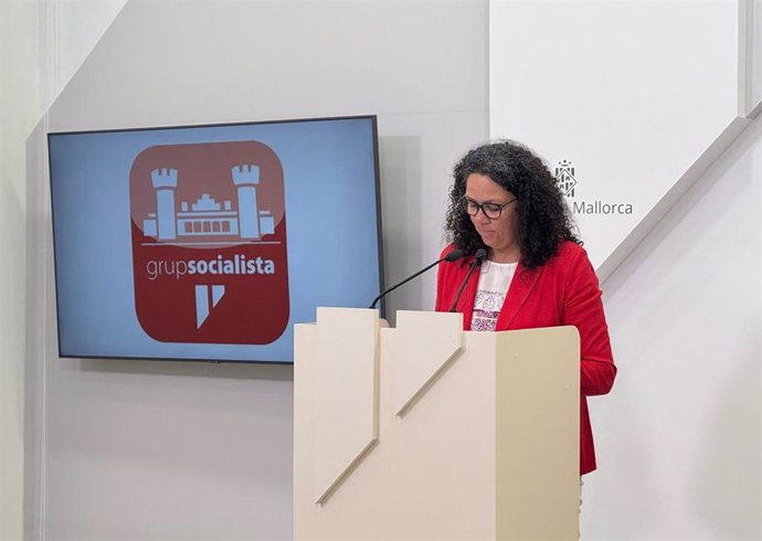 La portavoz del grupo socialista en el Consell de Mallorca, Catalina Cladera.
