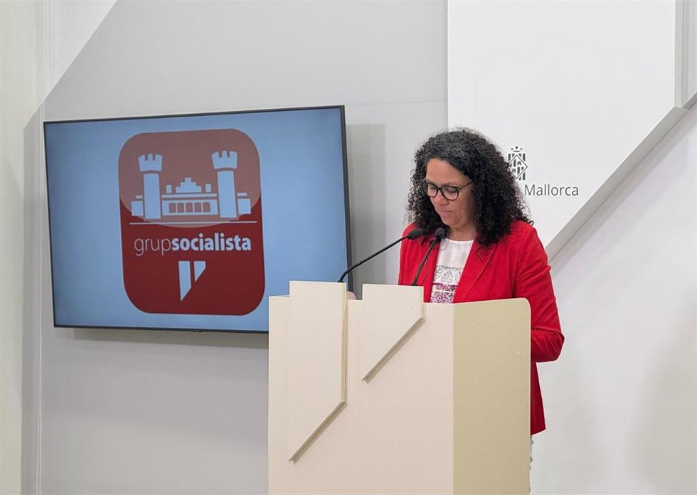 La portavoz del grupo socialista en el Consell de Mallorca, Catalina Cladera.