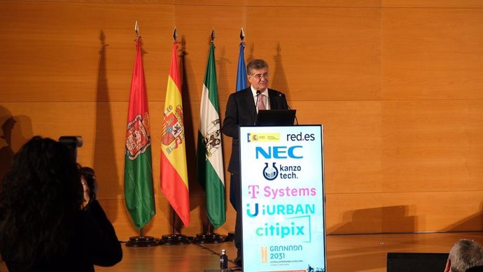 El secretario general de Investigación e Innovación de la Junta, Antonio Posadas