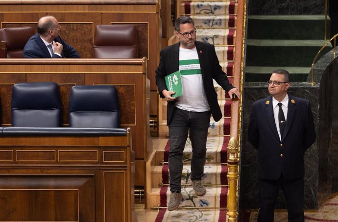 El representante del Parlamento de Andalucía José Ignacio García (Adelante Andalucía), durante una sesión plenaria en el Congreso de los Diputados, a 8 de abril de 2025, en Madrid (España). (Foto de archivo).