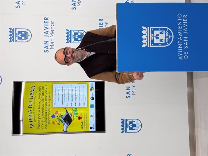 Imagen de la presentación de la III Feria del Libro de San Javier
