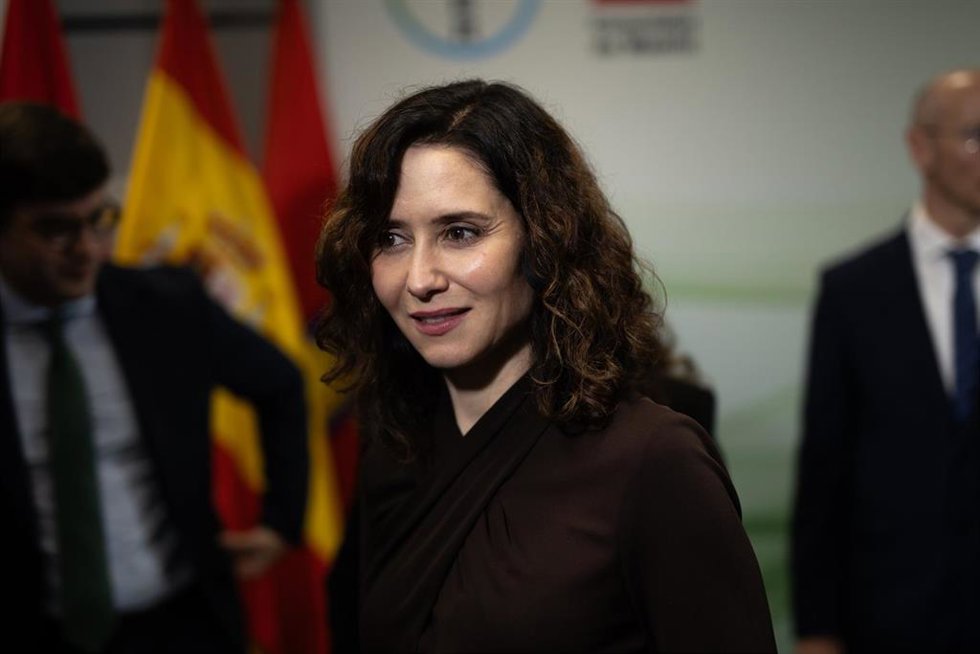 La presidenta de la Comunidad de Madrid, Isabel Díaz Ayuso, durante una visita a las instalaciones de Berlimed.
