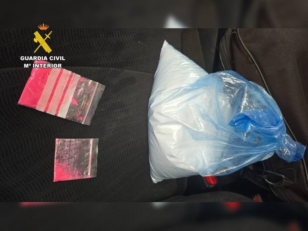 Siete detenidos por tráfico de drogas en Torrevieja y durante un control en la AP-7