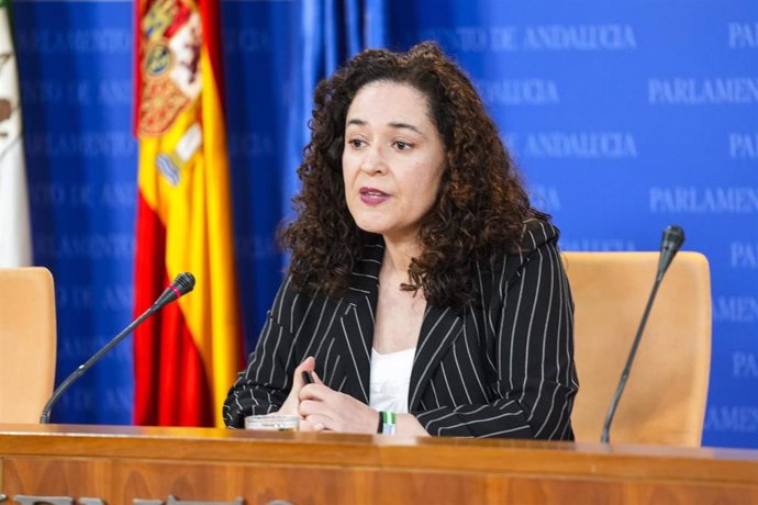 La portavoz del Grupo Por Andalucía, Inma Nieto, este miércoles en rueda de prensa.