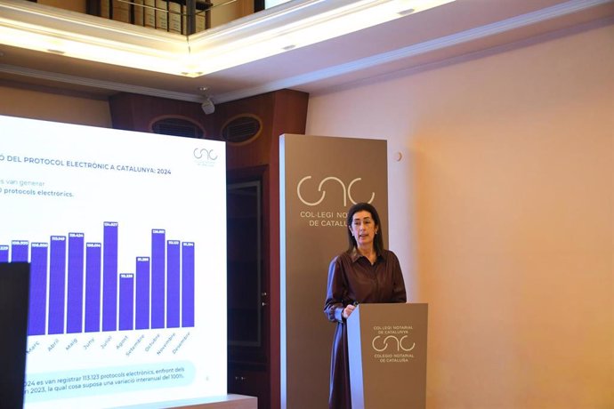 Presentación del IV Observatorio Notarial de Catalunya por parte de la vicedecana Raquel Iglesias