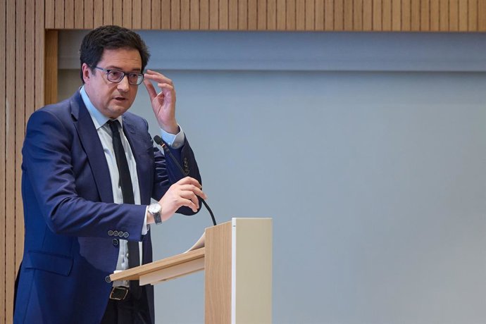 El ministru pal Tresformamientu Dixital y secretariu xeneral del PSOE-M, Óscar López.