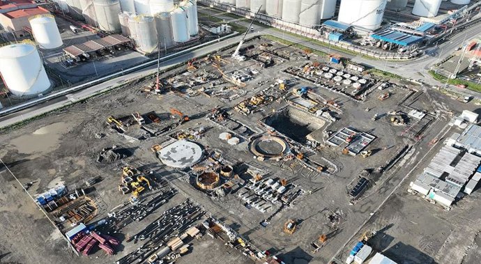 Archivo - BBVA formaliza con Basque Hydrogen un préstamo en formato 'project finance' para una planta de hidrógeno.