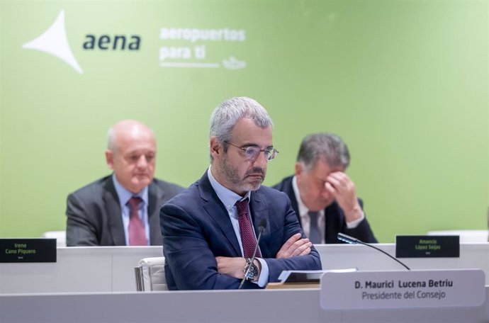 El presidente del Consejo de AENA, Maurici Lucena, durante una Junta General de Accionistas de Aena en la Terminal T4 del Aeropuerto Adolfo Suárez Madrid-Barajas, a 9 de abril de 2025, en Madrid (España).