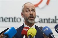 PSOE critica que se "entierre" el Instituto de Renovables de Viérnoles y Silva responde: "era más promesa que realidad"