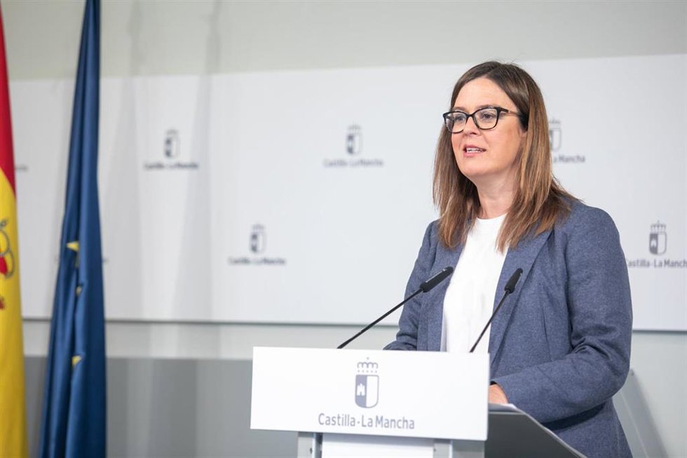 La portavoz del Gobierno de C-LM, Esther Padilla.