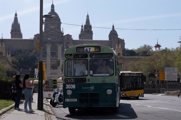 El bus 47 en l'acte simbòlic pel 13è Congrés de CCOO de Catalunya