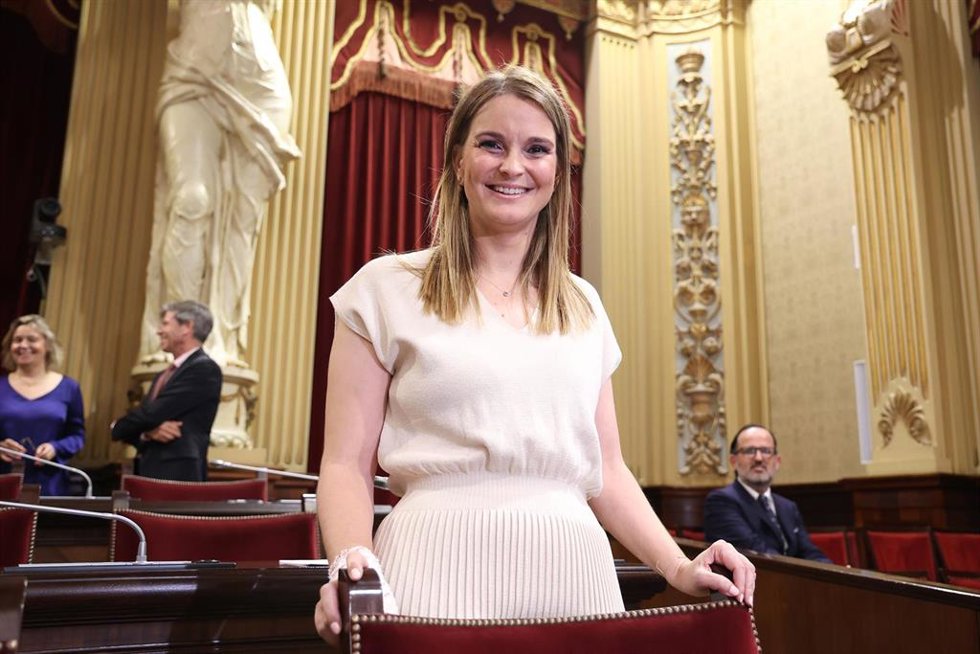 Archivo - La nueva presidente del Govern Balear, Marga Prohens, durante la segunda votación para la investidura como presidenta del Govern, en el Parlament balear, a 6 de julio de 2023, en Palma de Mallorca, Mallorca, Baleares (España).