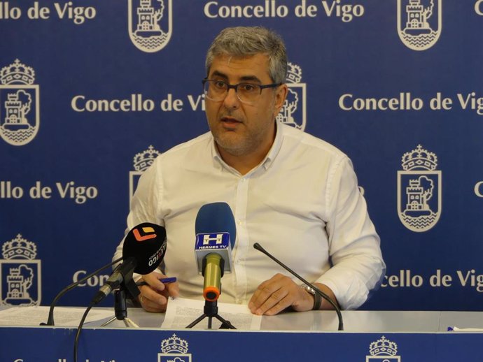 Miguel Martín.