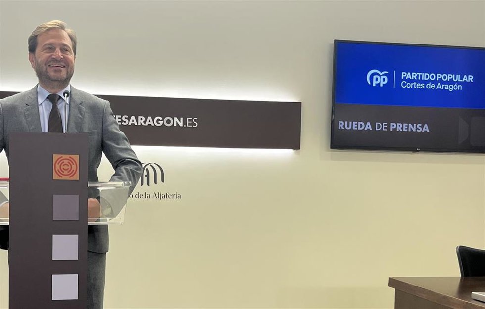 El portavoz parlamentario del PP Aragón, Fernando Ledesma.