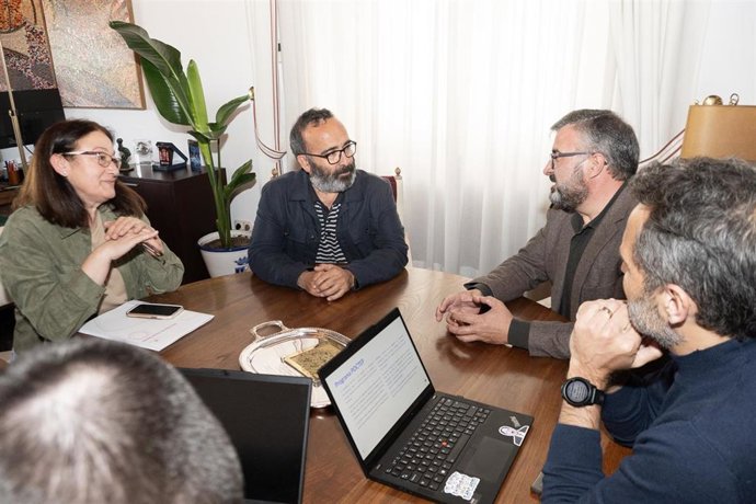 El presidente de la Diputación de Cáceres se reúne con representantes de la Comunidad Intermunicipal Beira Baixa