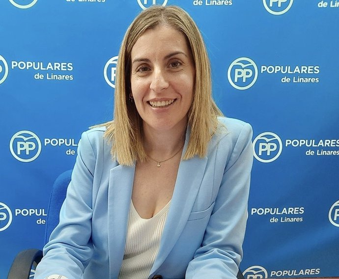 Archivo - La presidenta del PP de Linares, Mariola Aranda.