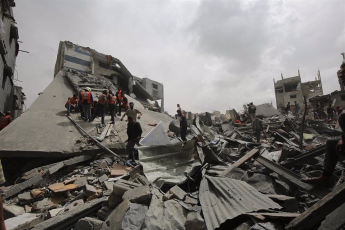 Escombros tras un ataque israelí en la Franja de Gaza