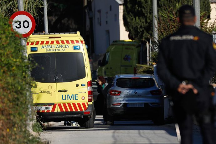 Archivo - Arquivo - Imagem de arquivo de uma ambulância em Múrcia, Espanha.