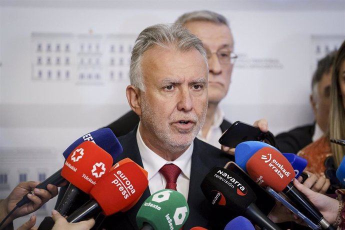 El ministro de Política Territorial y Memoria Democrática, Ángel Víctor Torres