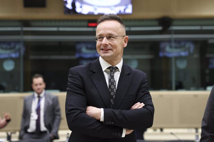 Archivo - Peter Szijjarto, ministro de Exteriores de Hungría, durante una reunión en Bruselas