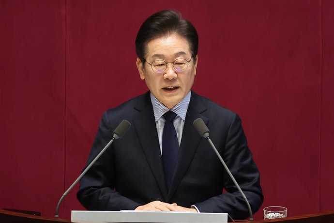 Archivo - El líder opositor surcoreano Lee Jae Myung.