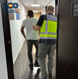El detenido, en dependencias policiales.