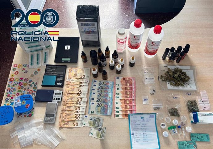 La Policía Nacional desmantela un narcopiso donde se vendían y consumían drogas relacionadas con el "chemsex"