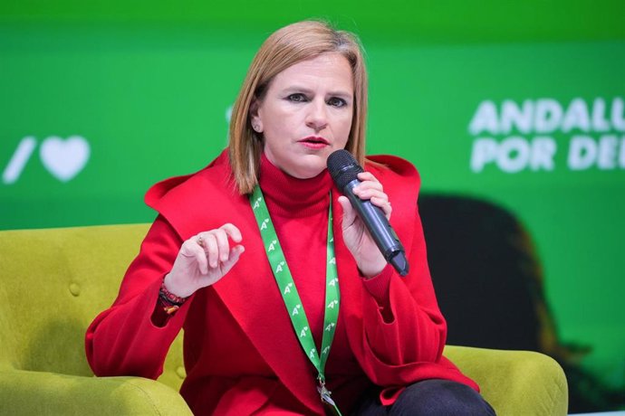 Archivo - La secretaria de Igualdad del PSOE y delegada del Gobierno en la Comunitat Valenciana, Pilar Bernabé