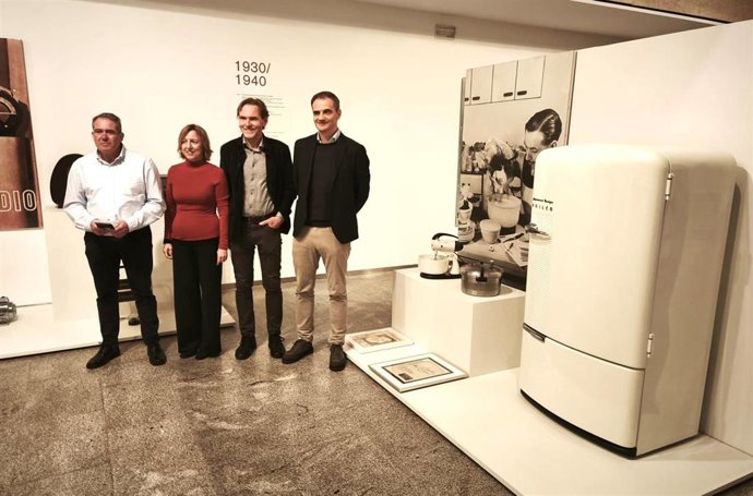 La evolución social a través de los electrodomésticos, en 'La mecanización de la casa', una muestra con unas 120 piezas
