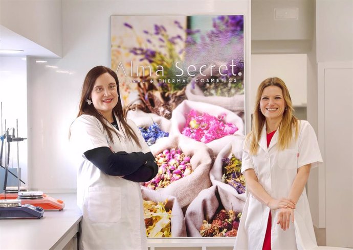 Rocío Lajarín Y Cristina Sánchez, Fundadoras De Alma Secret