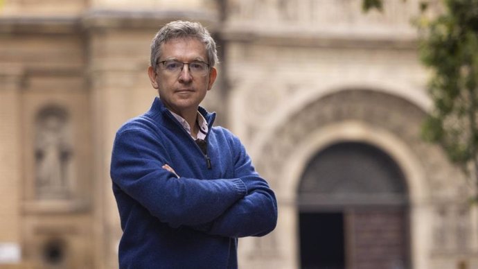 Imagen del escritor Santiago Posteguillo