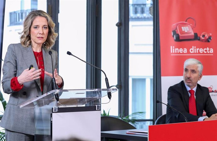Archivo - La consejera delegada de Línea Directa Aseguradora, Patricia Ayuela, y el director de Finanzas de Línea Directa Aseguradora, Carlos Rodríguez, durante la presentación de resultados de 2024, 29 de enero de 2025, en Madrid (España).