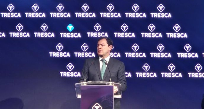 El presidente de la Junta, el 'popular' Alfonso Fernández Mañueco, la Jornada 'España en la Tormenta Geopolítica: Industria y Poder en la Era Trump' que se ha celebrado este jueves en el hotel AC Santa Ana en la localidad vallisoletana de Arroyo