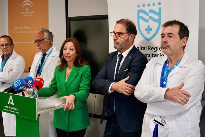 La delegada de la Junta en Málaga ha valorado la efectividad de la inmunización en lactantes frente a la bronquiolitis provocado por el Virus Respiratorio Sincitial que ha permitido que las hospitalizaciones en la provincia se hayan reducido un 90%