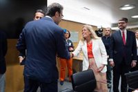 Madrid critica que el Gobierno pacte antes con Junts el plan sobre aranceles y "sin realizar estimaciones"