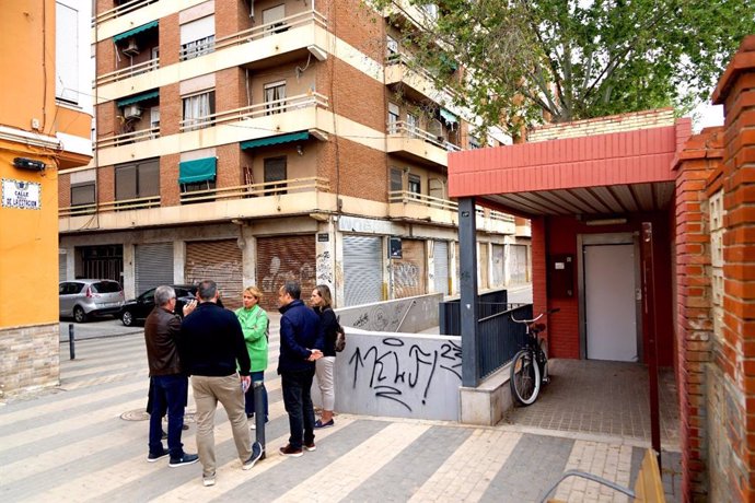 Ascensor de la estación de tren de Benetússer