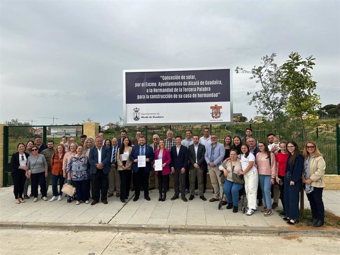 Parcela cedida a  la Hermandad de la Tercera Palabra para su sede.