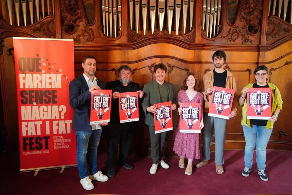Presentación de la 3 edición del Festival Internacional de Mgia de Mallorca 'Fat i fat'.