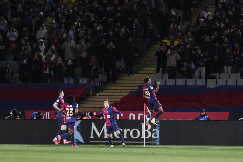 Archivo - Lamine Yamal celebra un gol del FC Barcelona en las semifinales de la Copa del Rey 2025