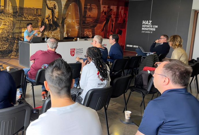 El Comitè de Seguiment dels Gai Games XII València 2026 visita la ciutat per a supervisar els preparatius