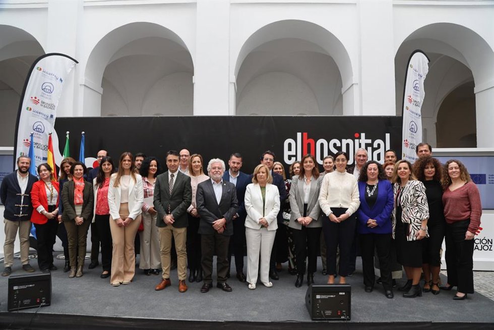 La Diputación de Córdoba ha participado en Badajoz en la presentación del Proyecto Interregional Camino Vertical, que promueve el desarrollo sostenible y turístico del Camino Mozárabe de Santiago.