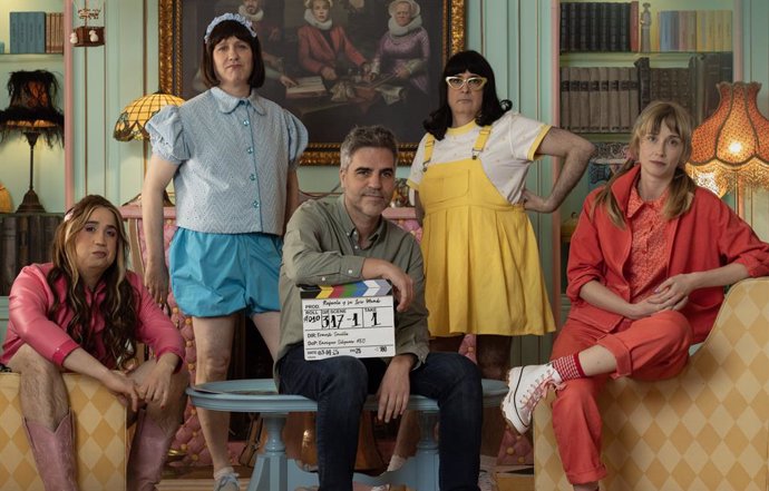 Rafaela y su loco mundo, la serie de Ernesto Sevilla protagonizada por Ingrid García-Jonsson, arranca su rodaje