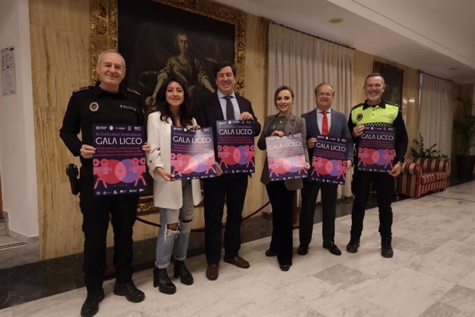 Presentación del IV concurso audiovisual 'Gala Liceo' de Policía Local y el Ayuntamiento.