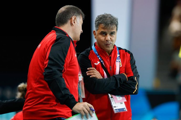 Archivo - Martin Cedres Ambrosio Jose (ESP) gestures during the Women's Preliminary Round Group B, handball match played between Spain and Brazil at South Paris Arena 6 during the Paris 2024 Olympics Games on July 25, 2024 in Paris, France.