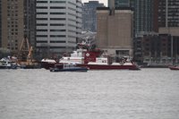 Mueren cinco españoles tras estrellarse un helicóptero en el río Hudson de Nueva York