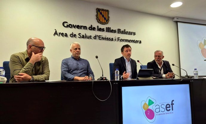 El director general del IbSalut, Javier Ureña, este viernes en Can Misses.