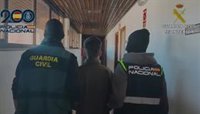 Cae la banda de 'aluniceros' que robó una tienda de bolsos en Canalejas y un camión de perfumes caros en Alcalá