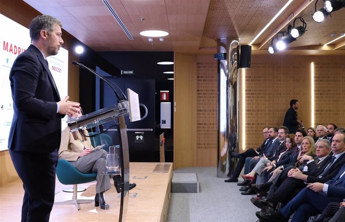 El consejero de Presidencia, Justicia y Administración Local de la Comunidad de Madrid, Miguel Ángel García Martín, interviene durante un Desayuno Madrid, en el Auditorio Meeting Place de Castellana