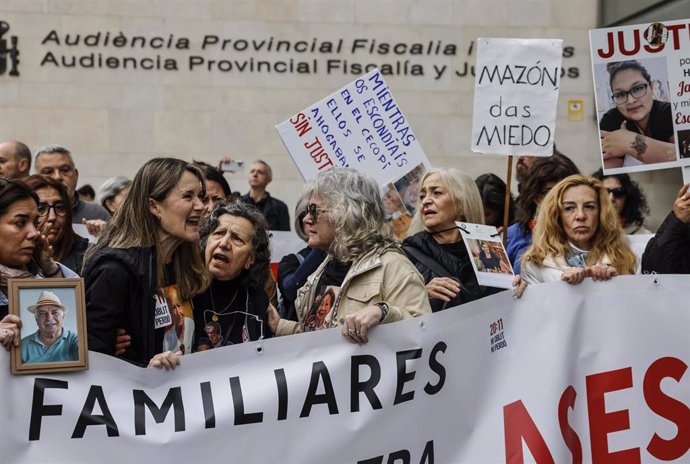 Familiares y víctimas de la dana se concentran en los juzgados